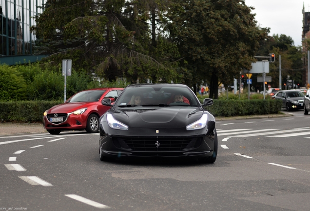 Ferrari GTC4Lusso