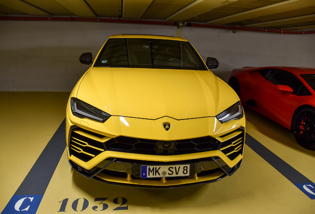 Lamborghini Urus