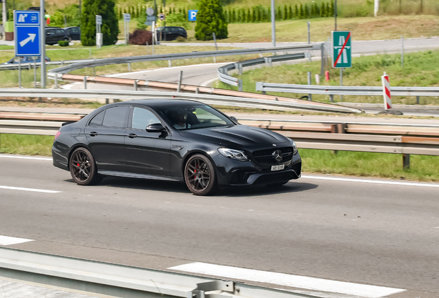 Mercedes-AMG E 63 S W213