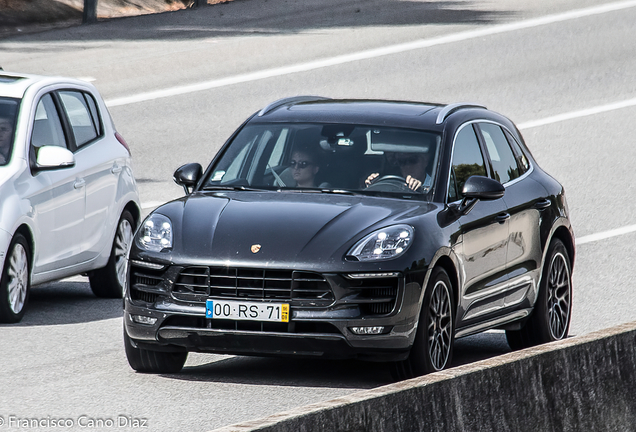 Porsche 95B Macan GTS