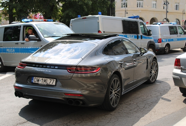 Porsche 971 Panamera Turbo