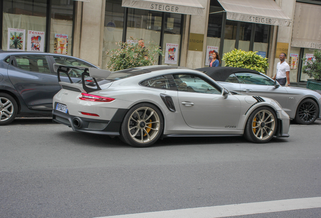 Porsche 991 GT2 RS Weissach Package