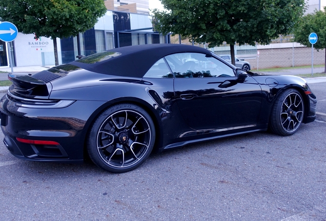 Porsche 992 Turbo S Cabriolet