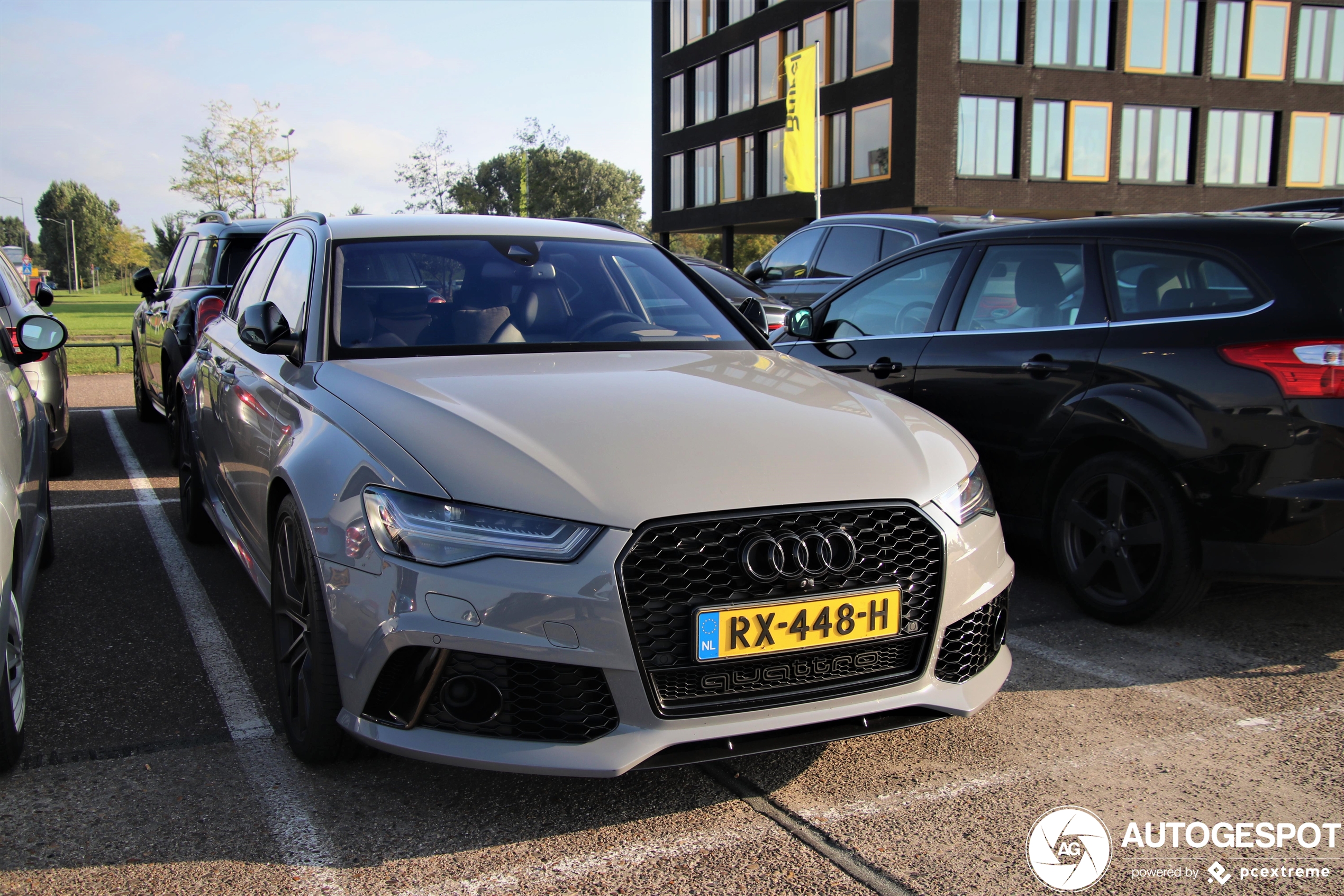 Audi RS6 Avant C7 2015