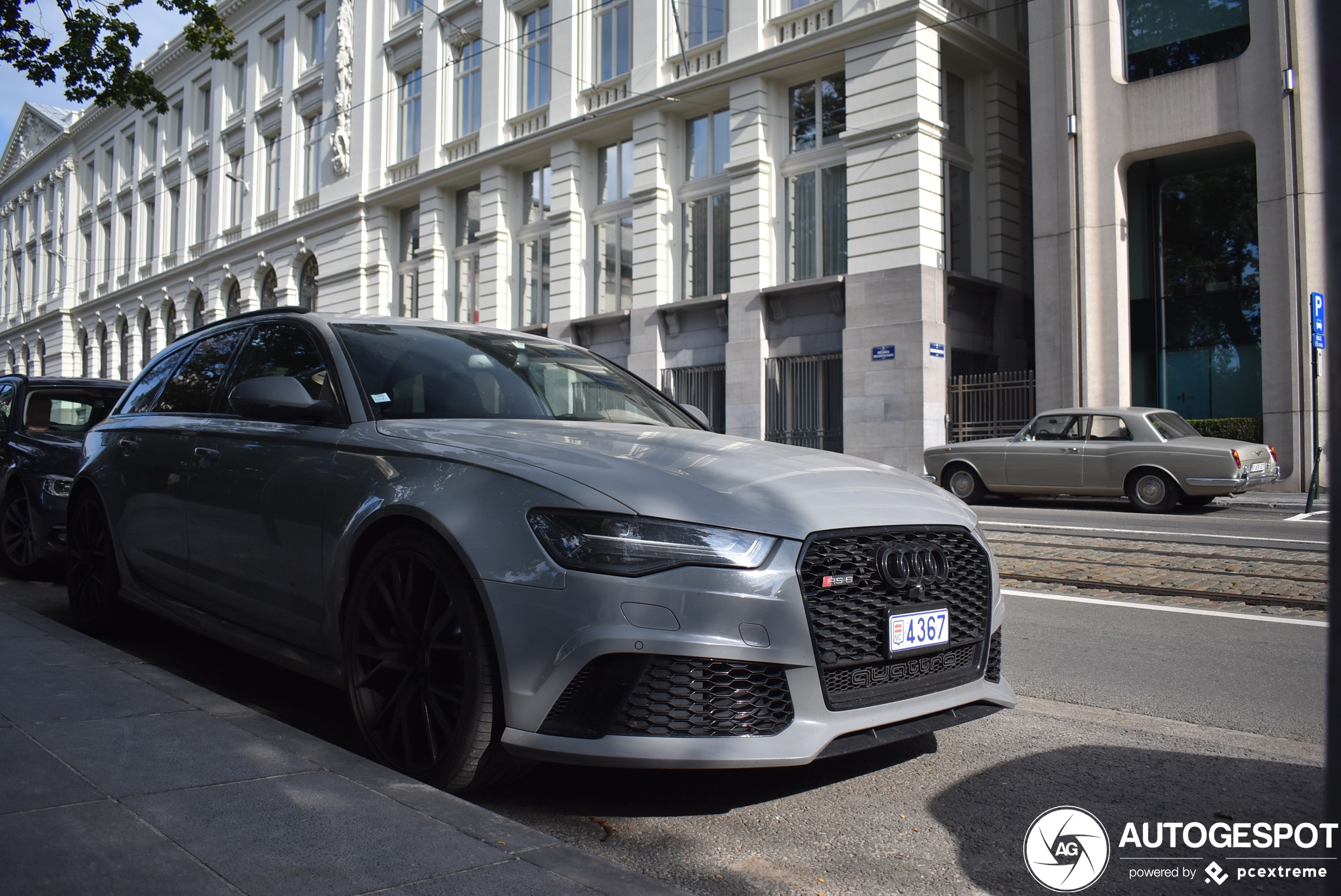 Audi RS6 Avant C7 2015