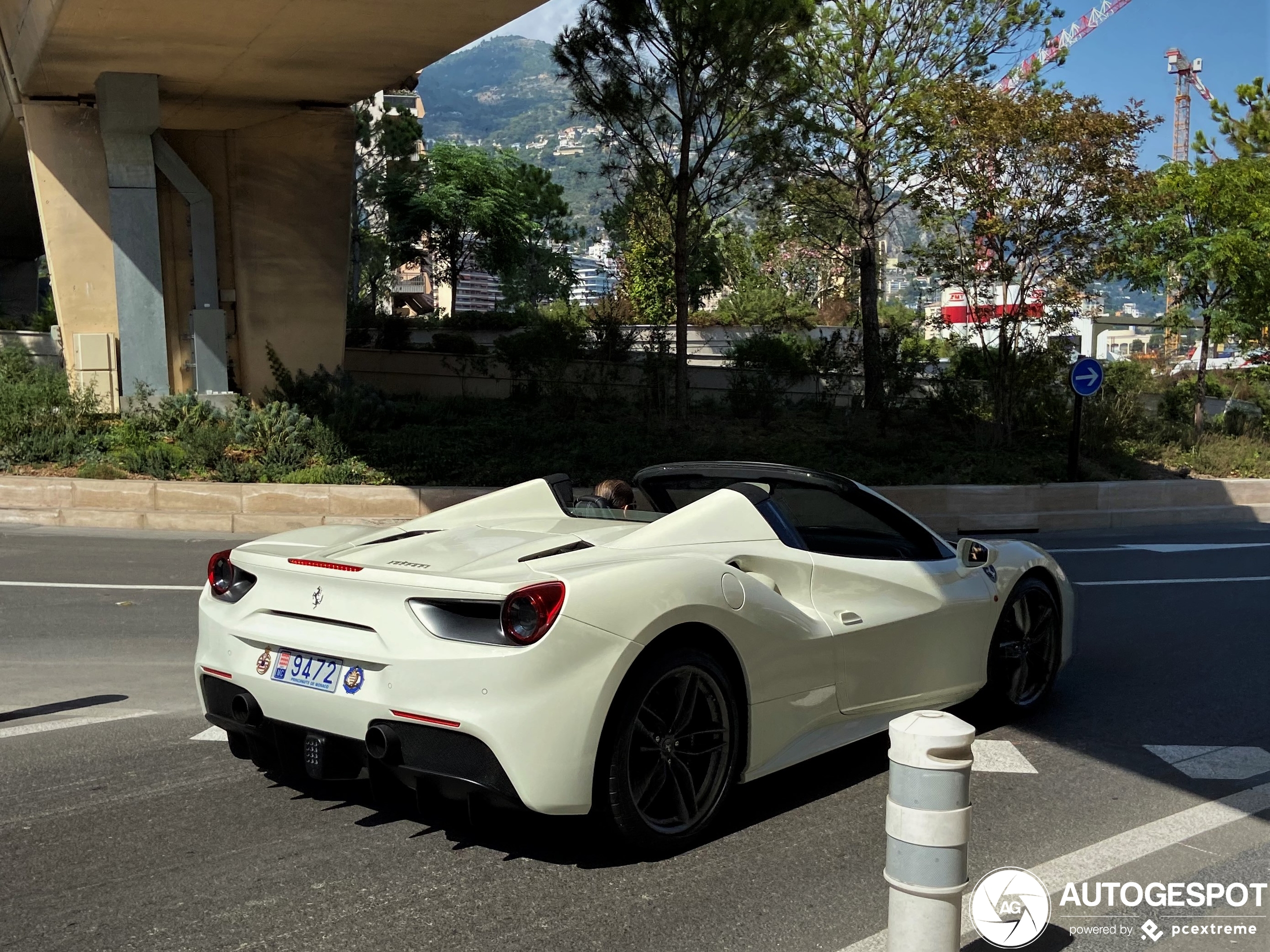 Ferrari 488 Spider