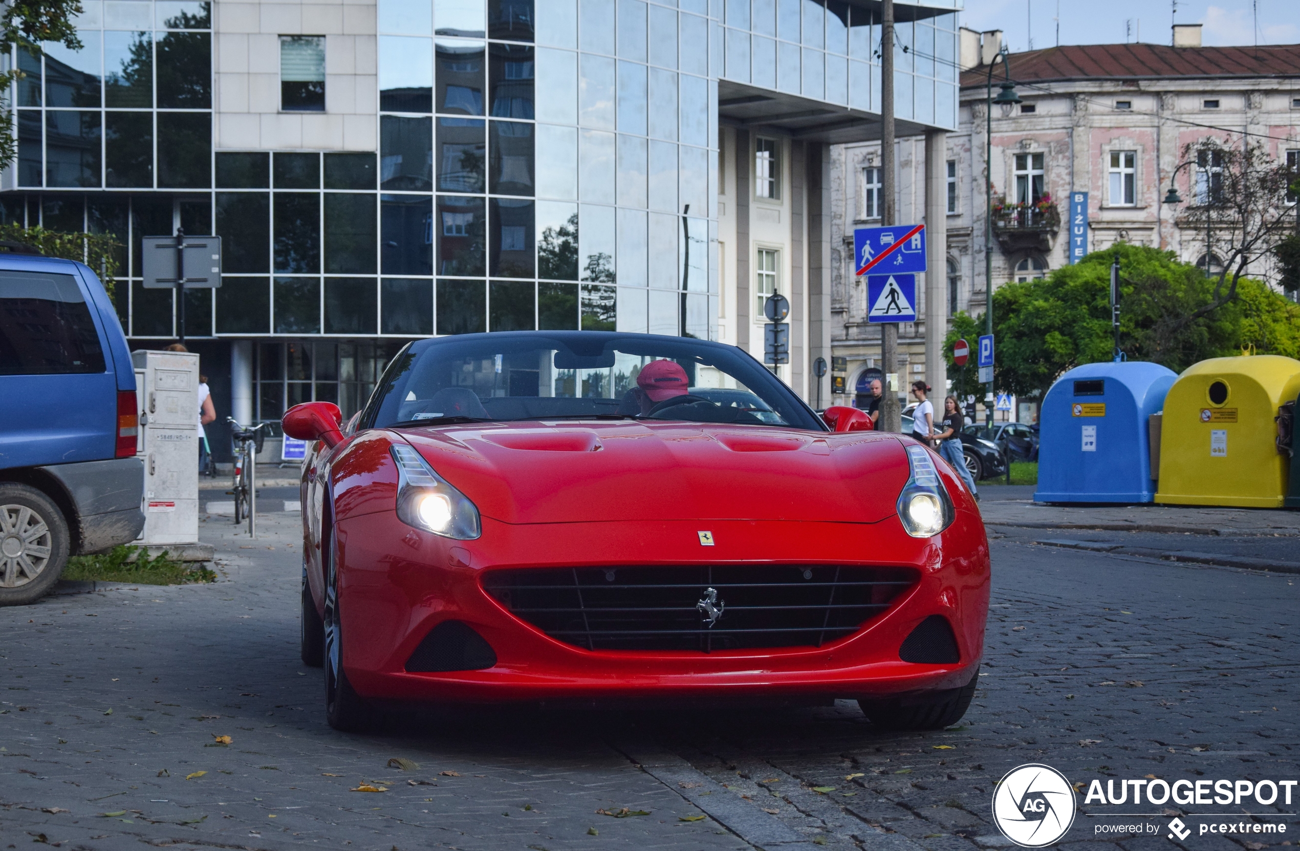 Ferrari California T