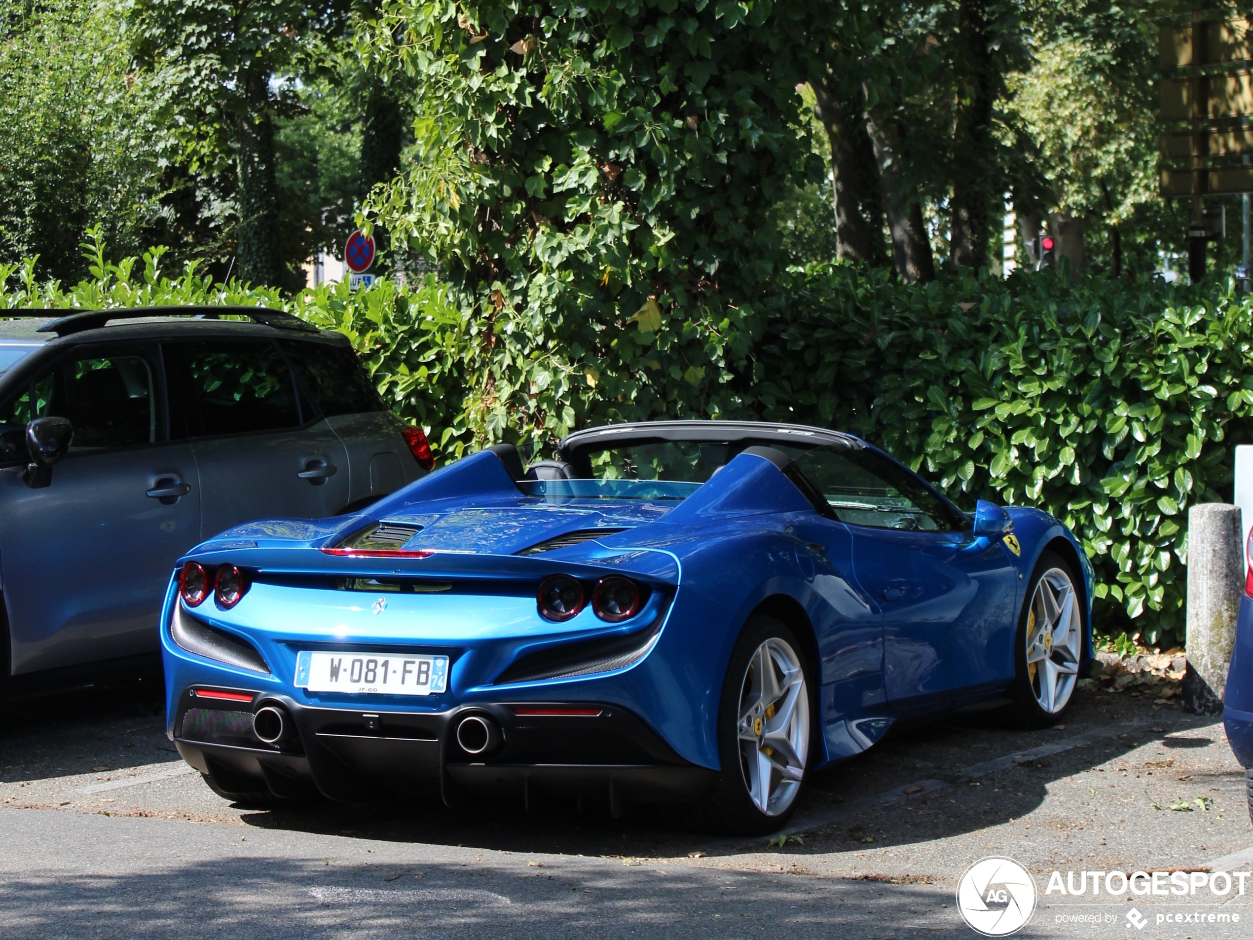 Ferrari F8 Spider