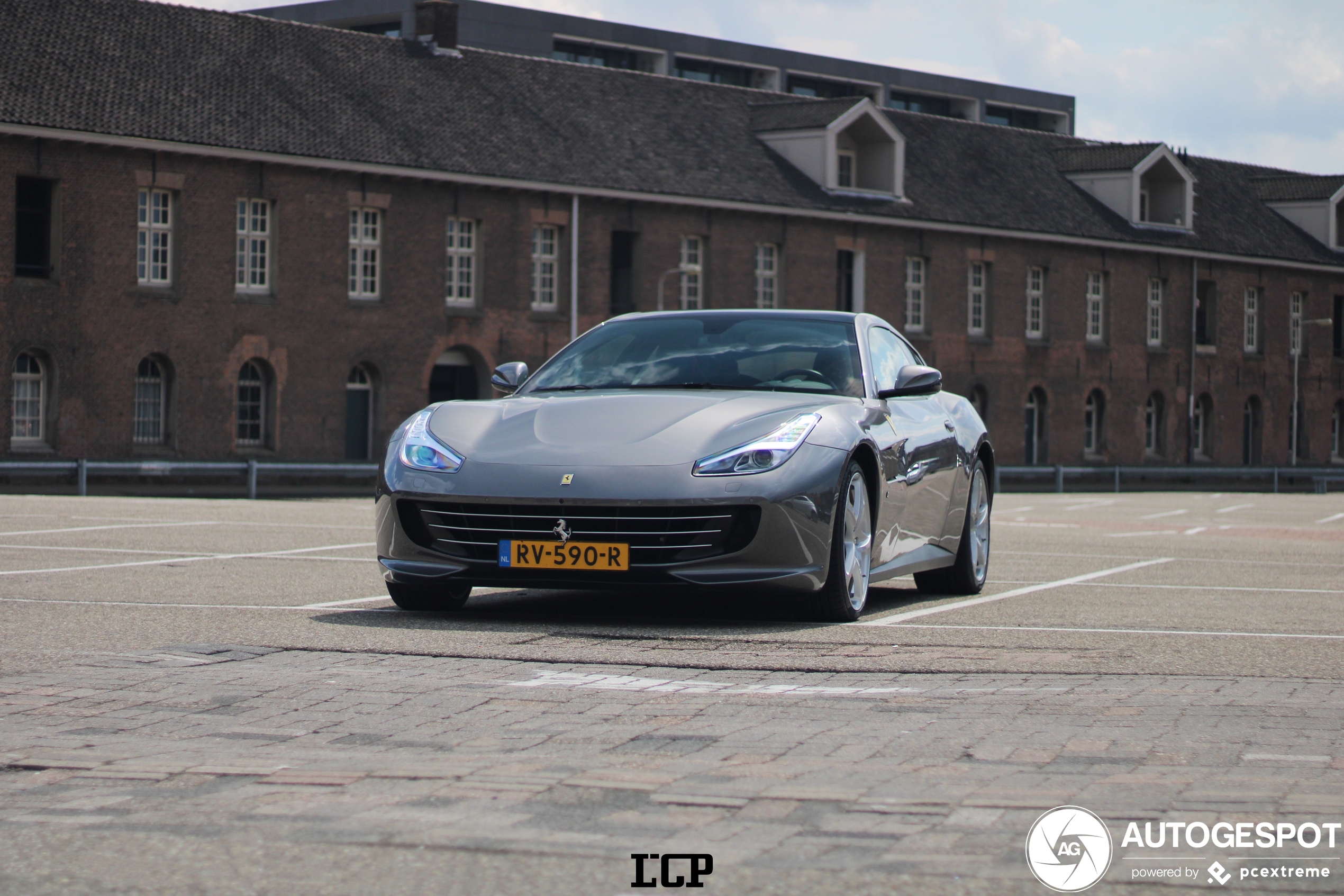 Ferrari GTC4Lusso