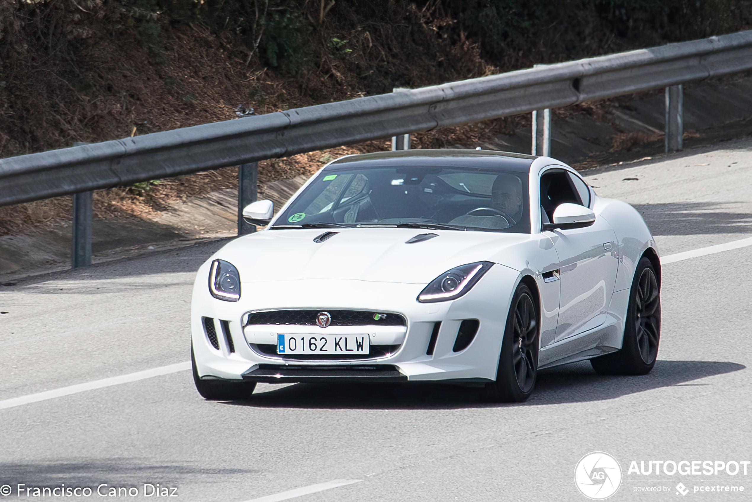 Jaguar F-TYPE R Coupé