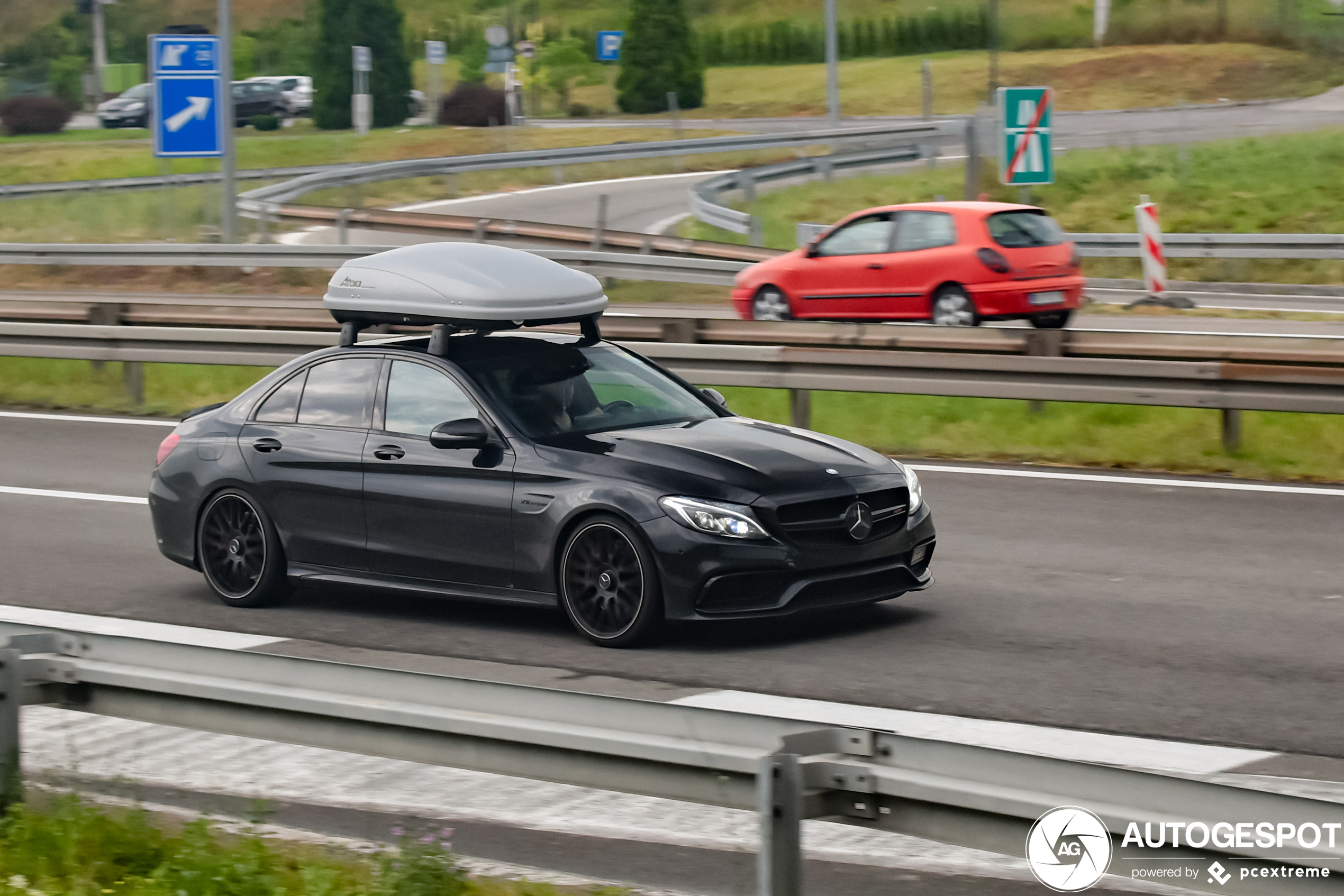 Mercedes-AMG C 63 S W205