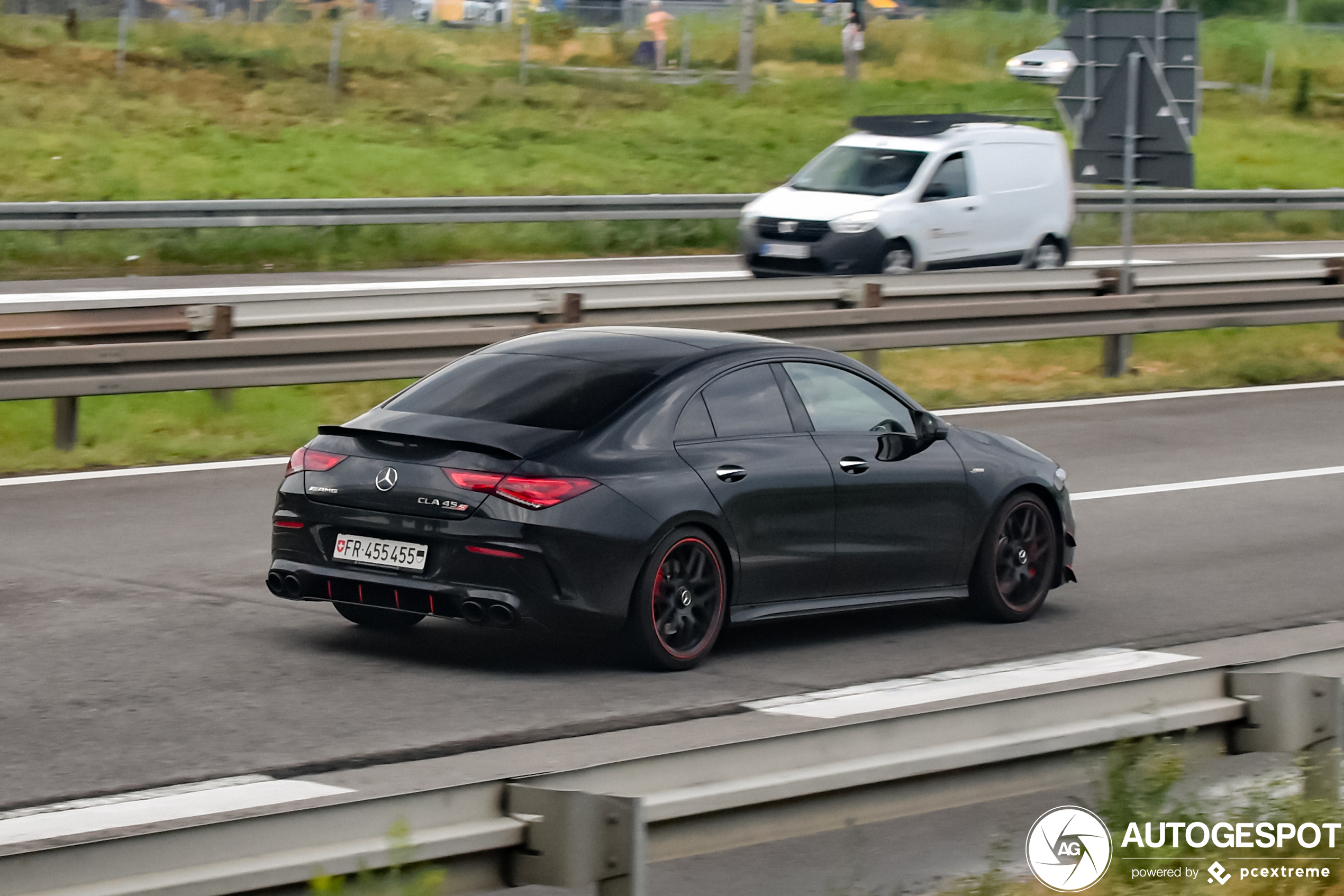 Mercedes-AMG CLA 45 S C118