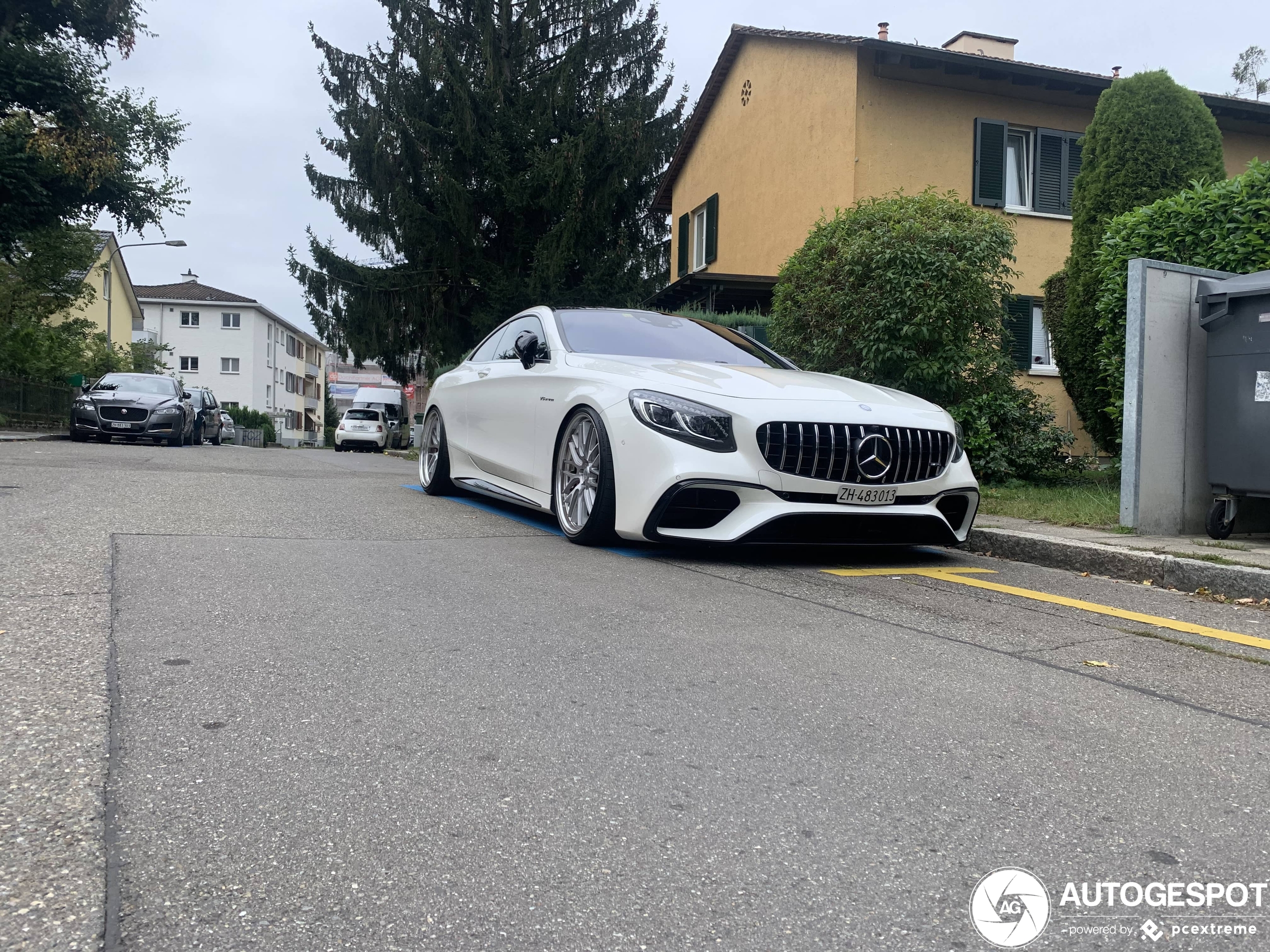 Mercedes-AMG S 63 Coupé C217