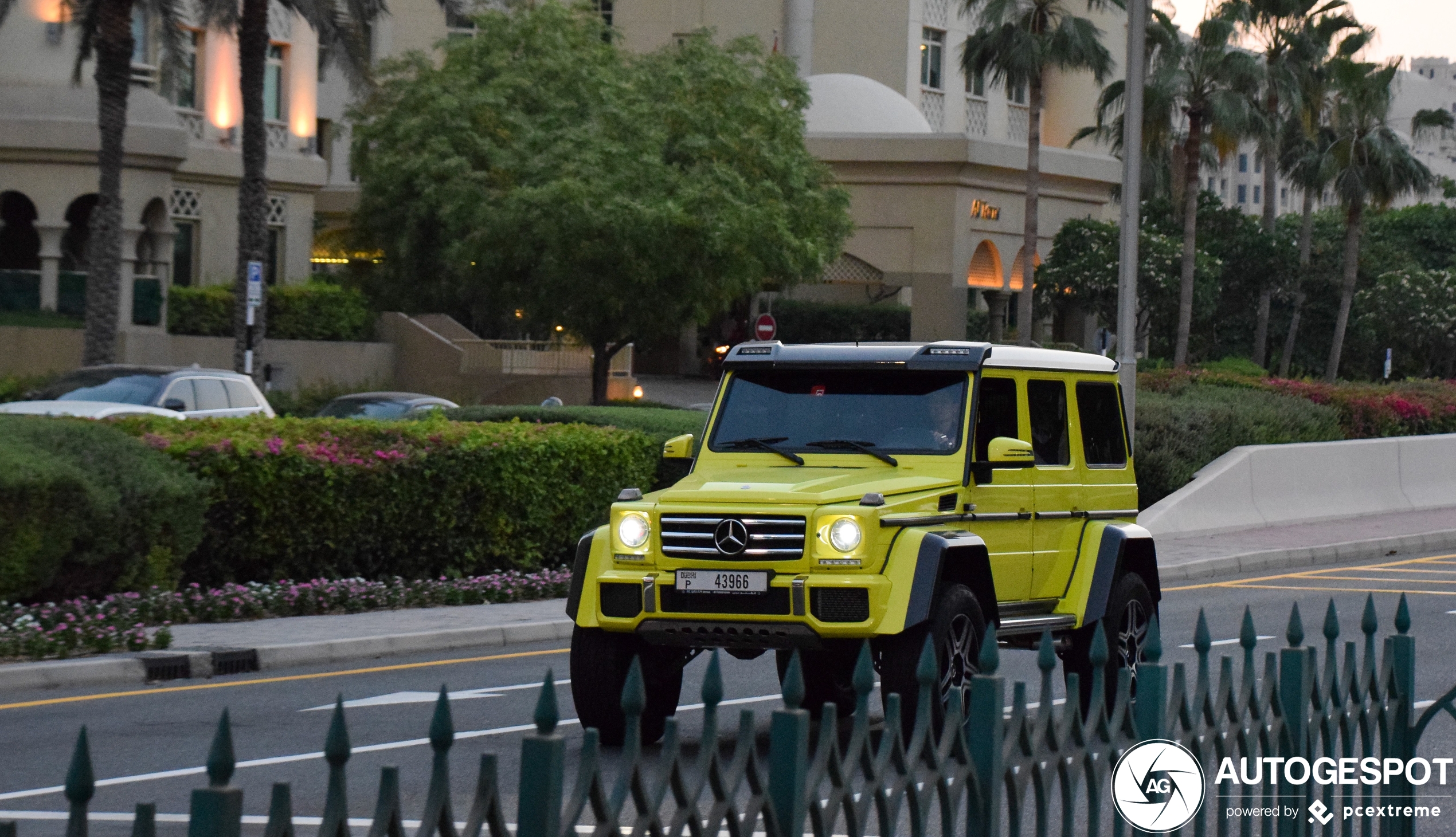 Mercedes-Benz G 500 4X4²