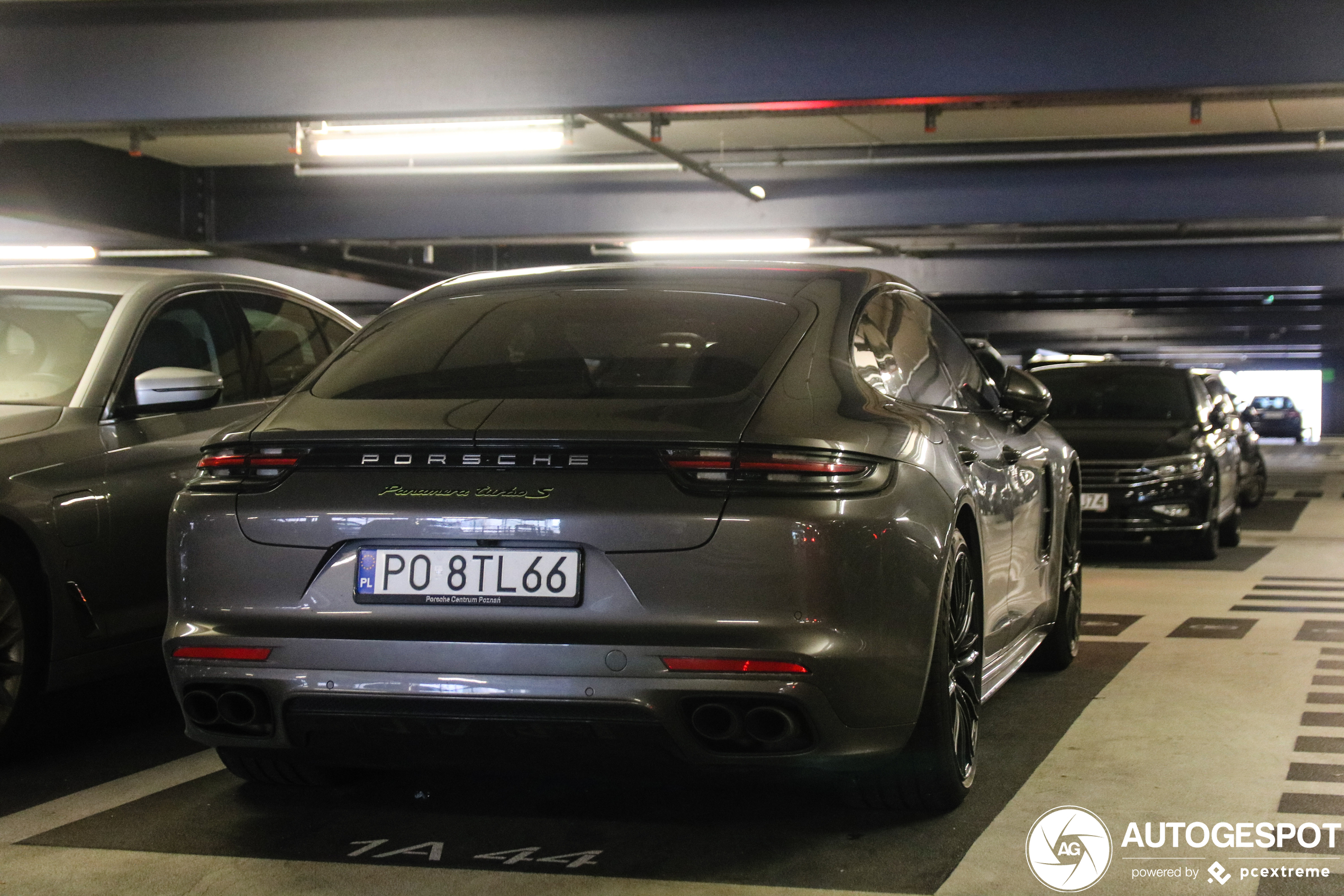 Porsche 971 Panamera Turbo S E-Hybrid