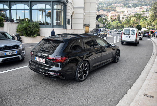 Audi RS4 Avant B9