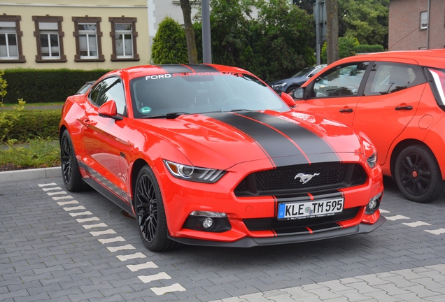 Ford Mustang GT 2015