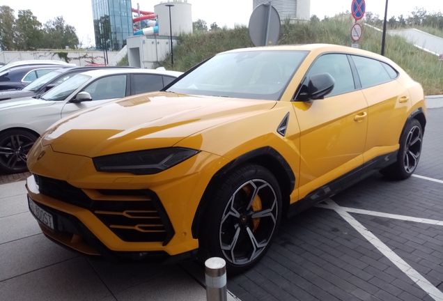 Lamborghini Urus