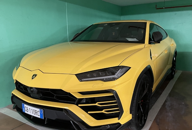 Lamborghini Urus