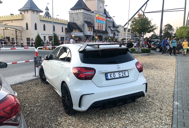 Mercedes-AMG A 45 W176 2015