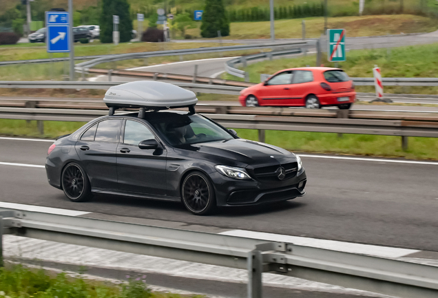 Mercedes-AMG C 63 S W205