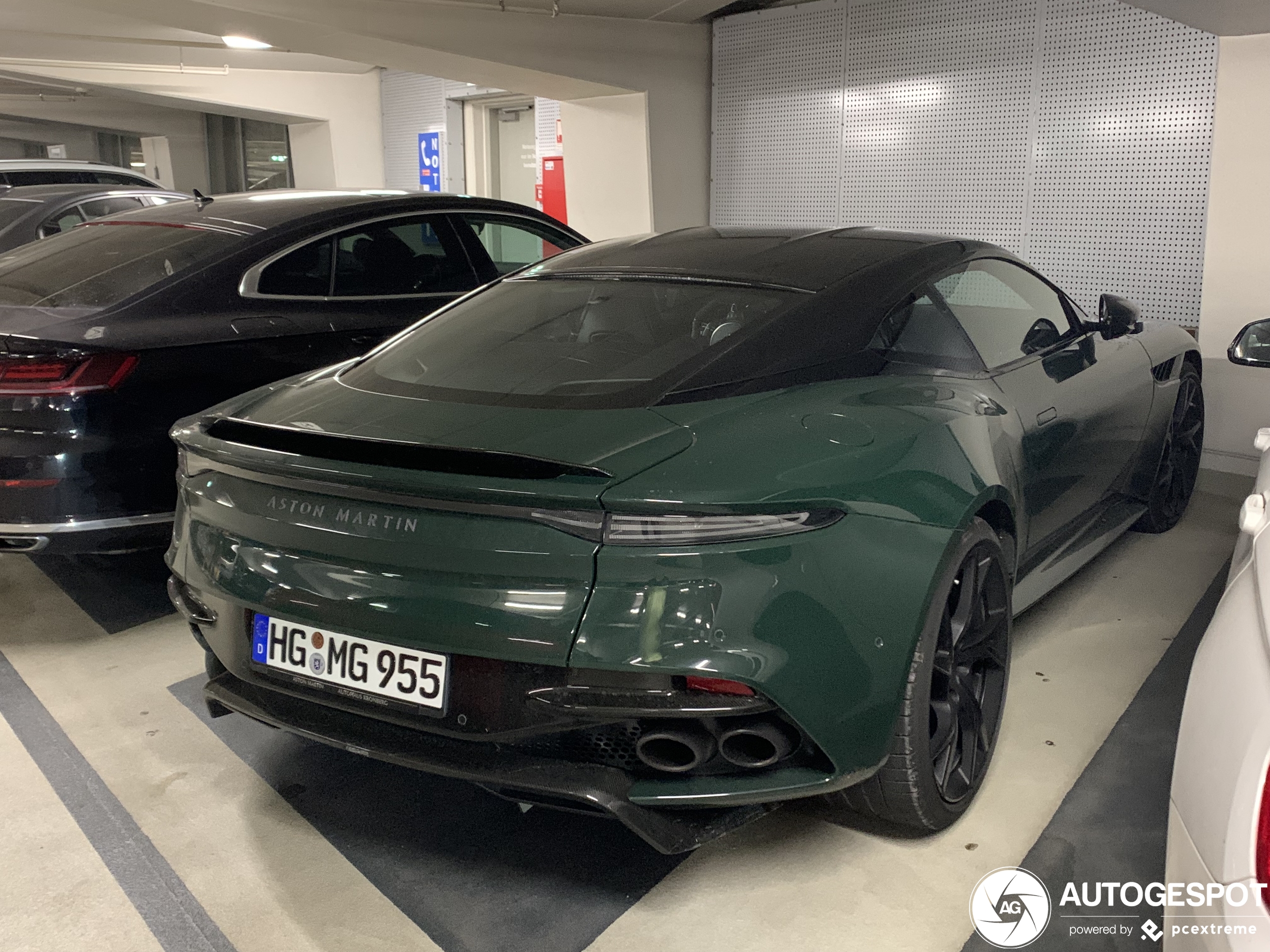 Aston Martin DBS Superleggera