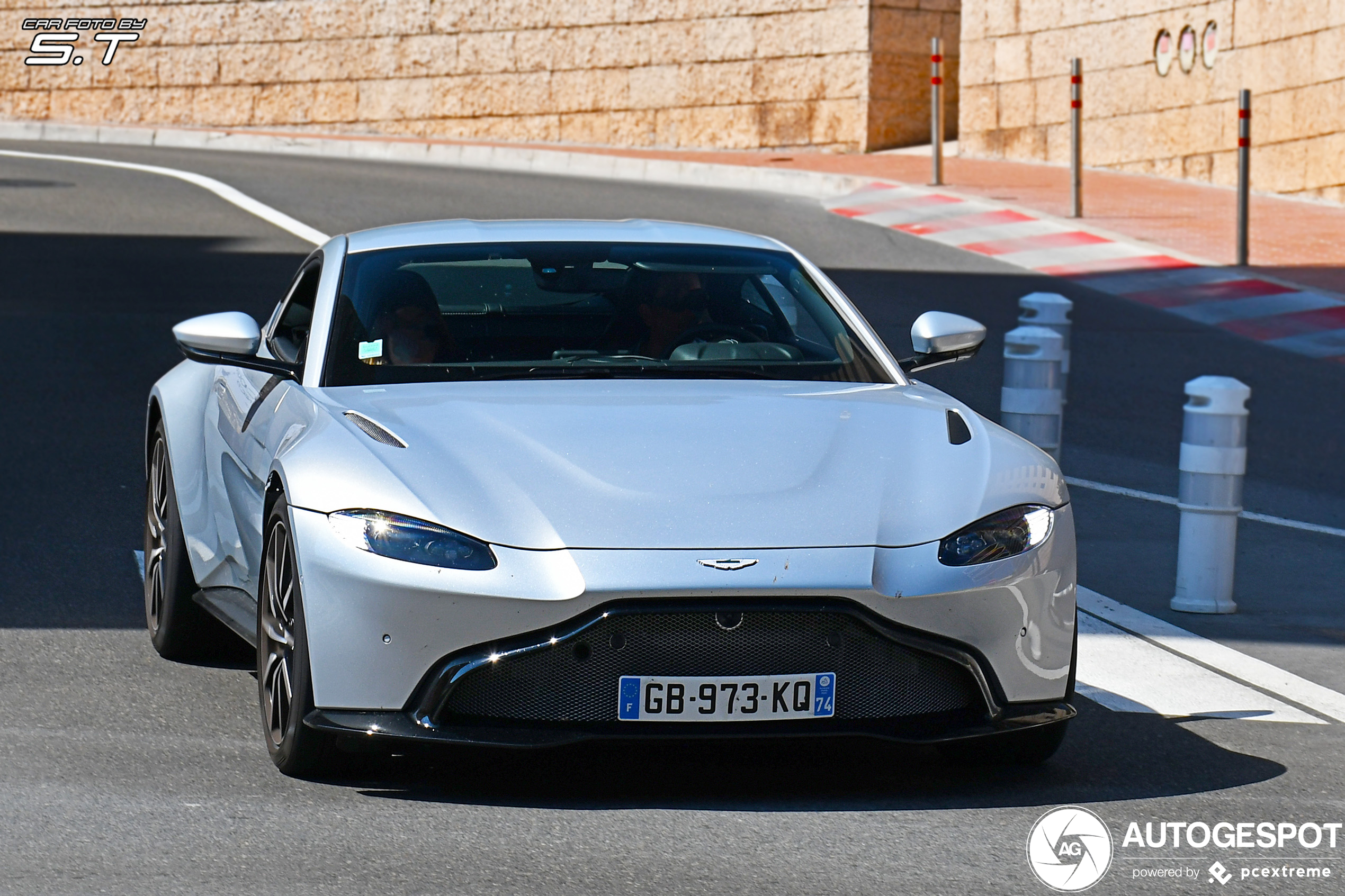 Aston Martin V8 Vantage 2018