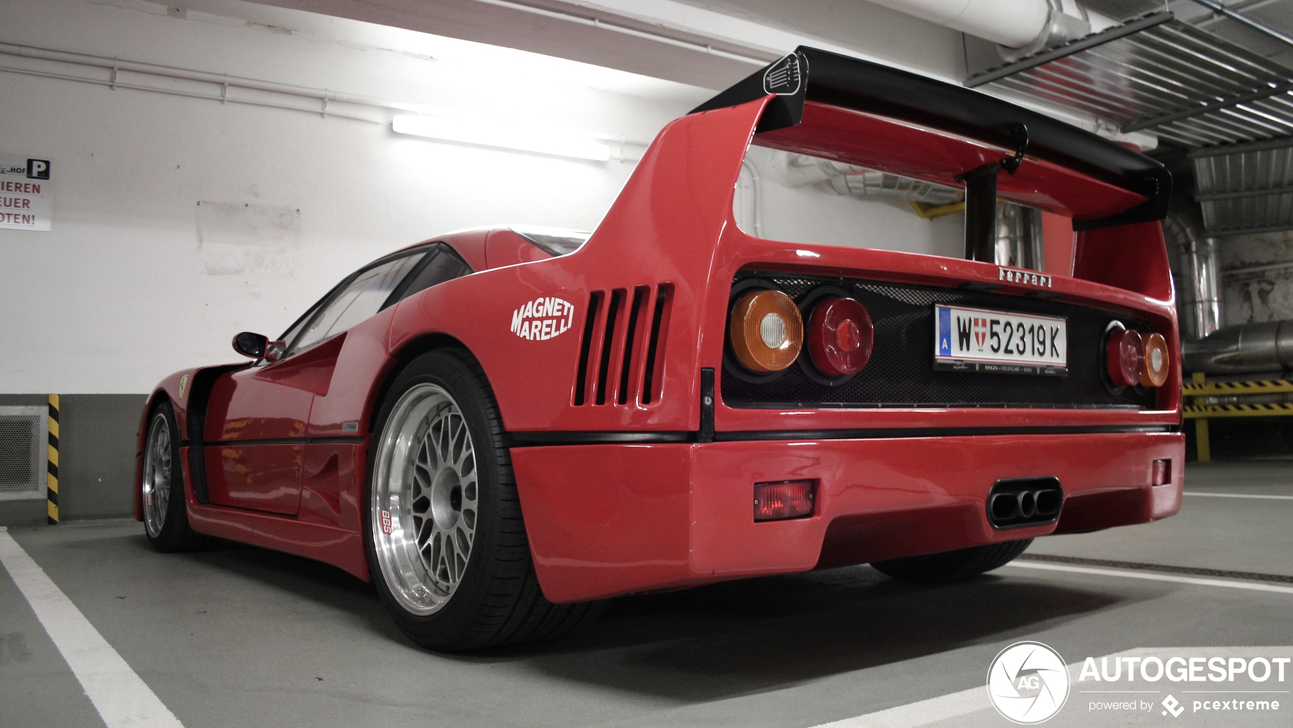 Ferrari F40