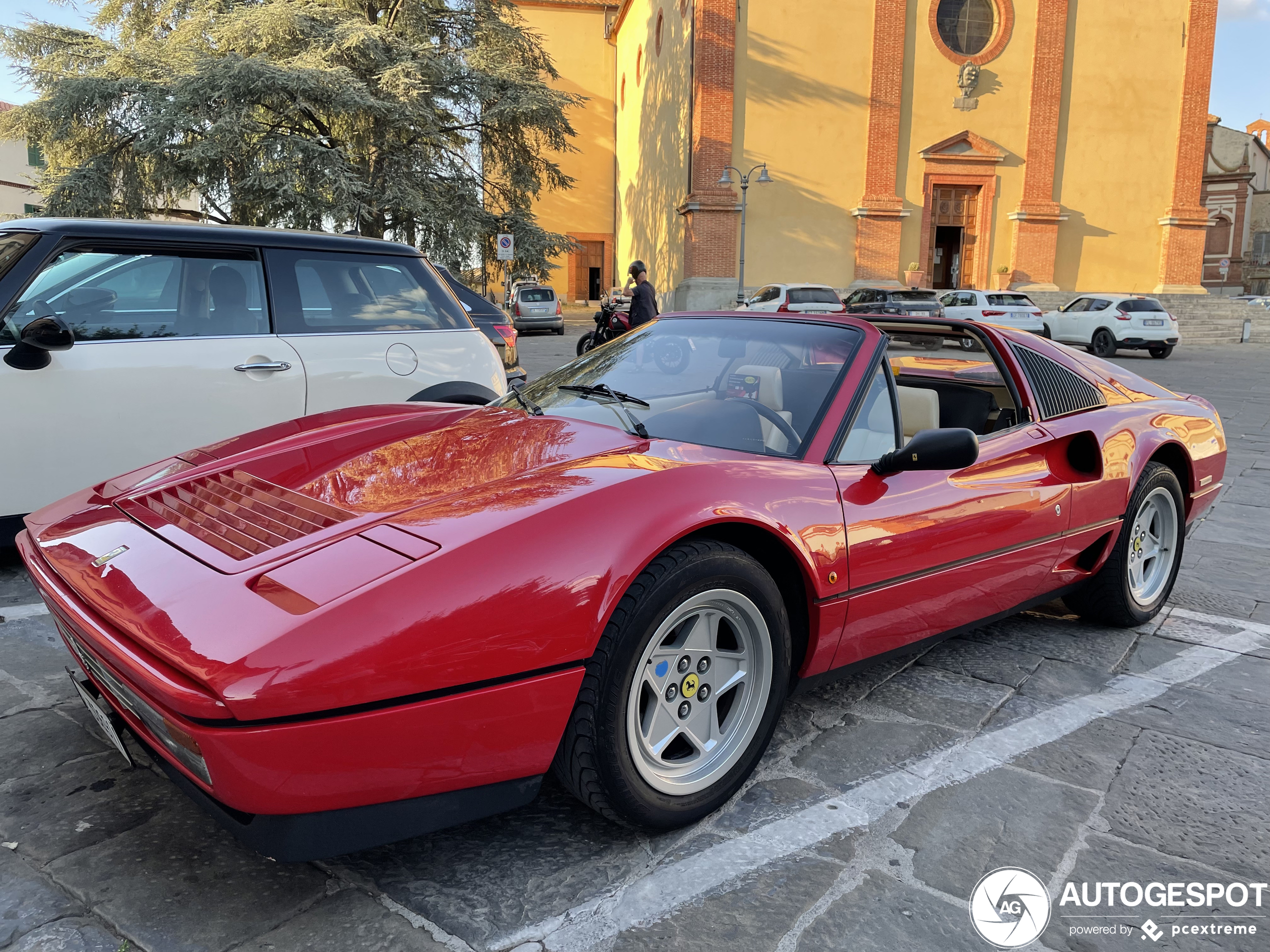 Ferrari GTS Turbo