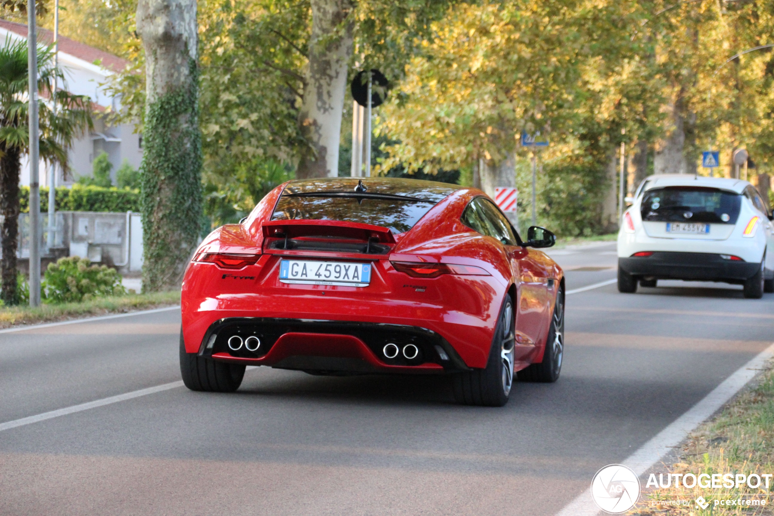 Jaguar F-TYPE P450 AWD Coupé 2020