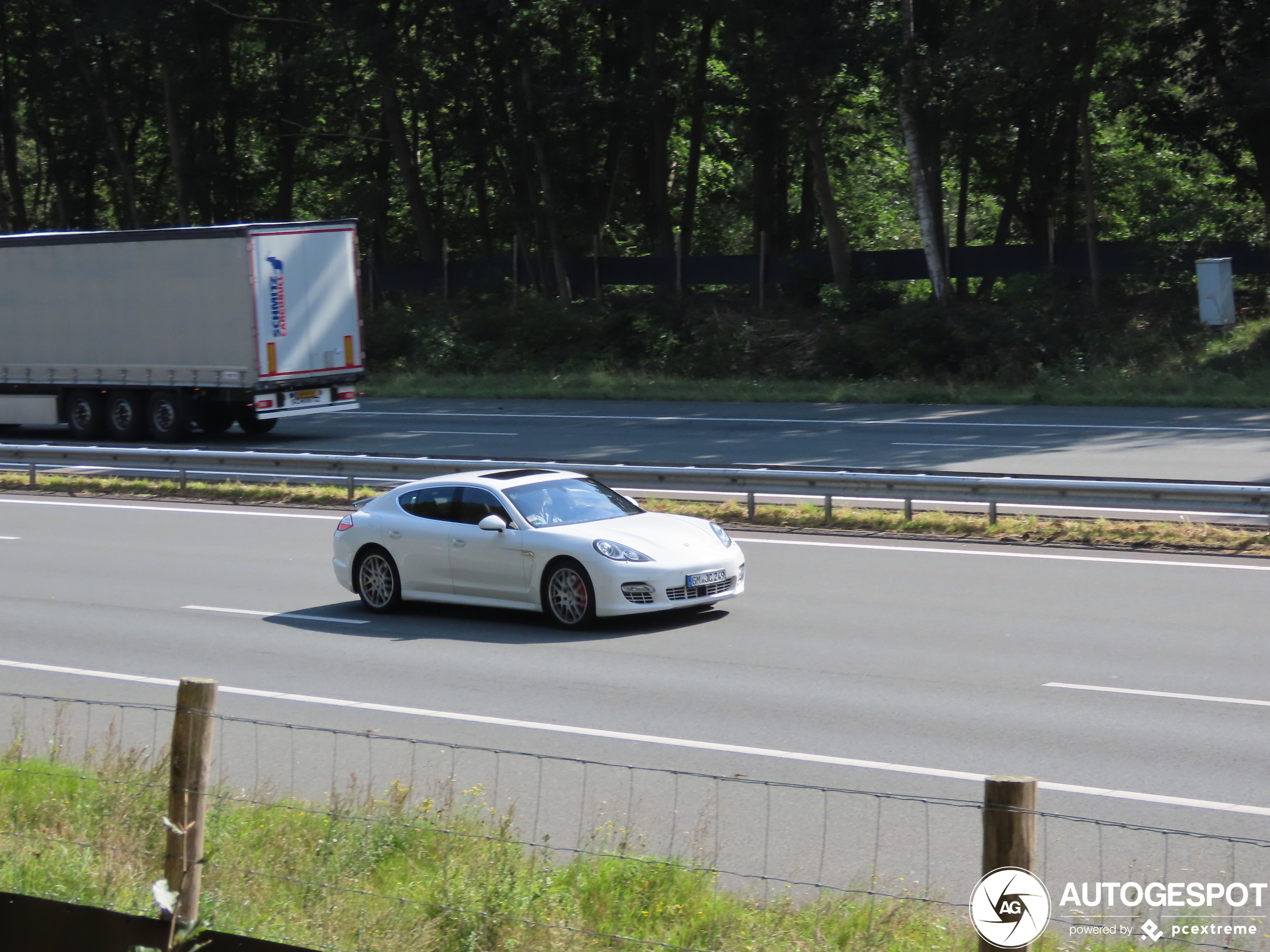 Porsche 970 Panamera Turbo MkI