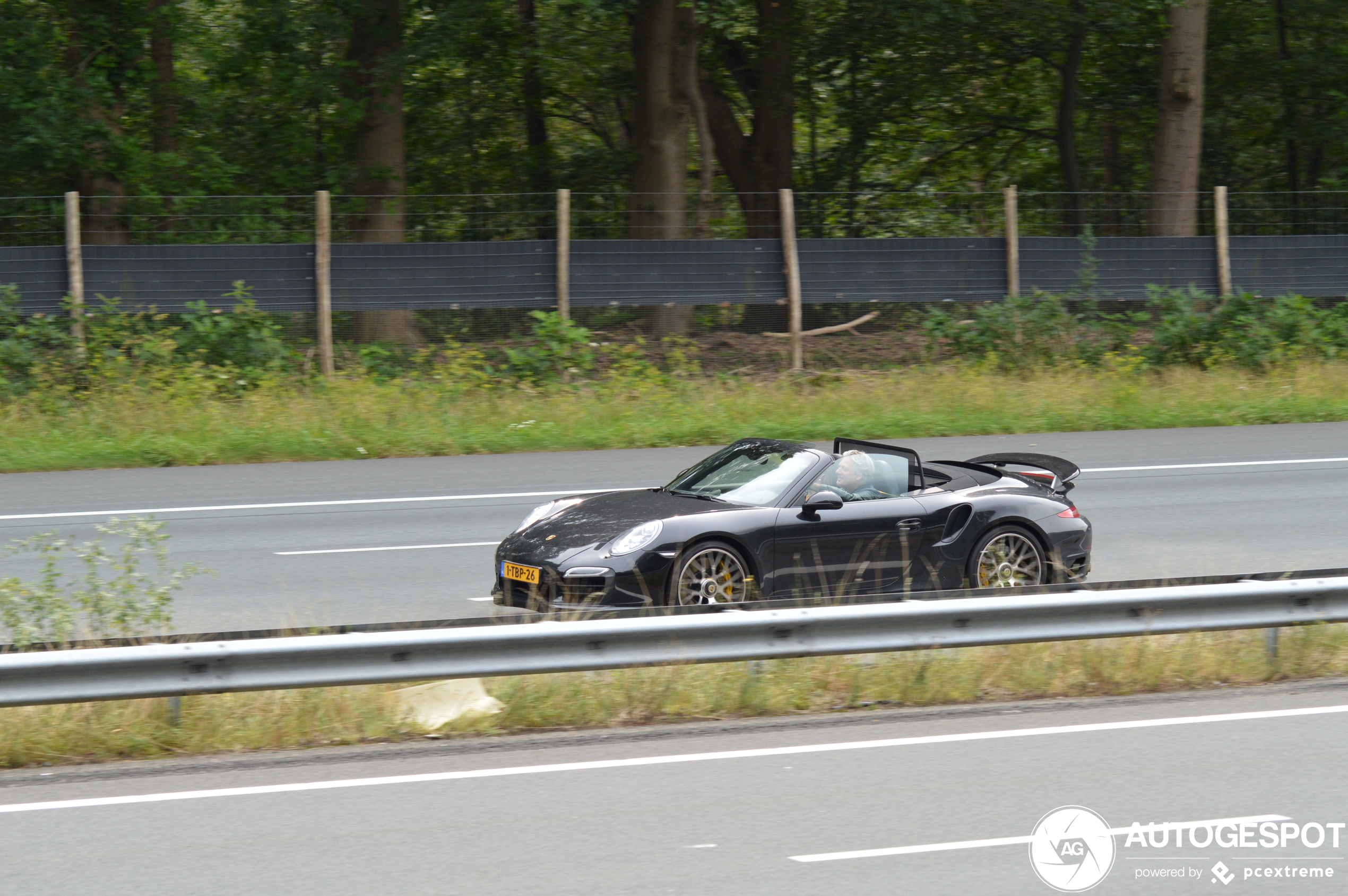 Porsche 991 Turbo S Cabriolet MkI