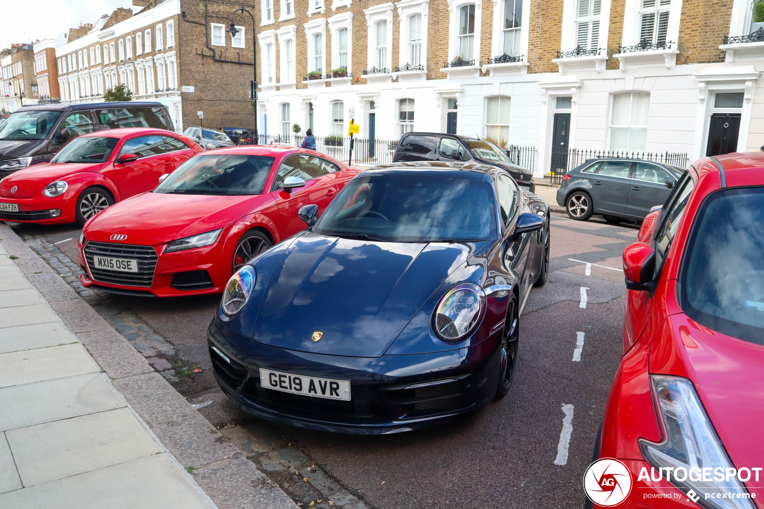 Porsche 992 Carrera 4S