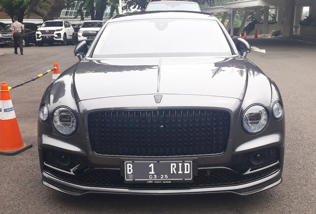 Bentley Flying Spur V8 2021 First Edition