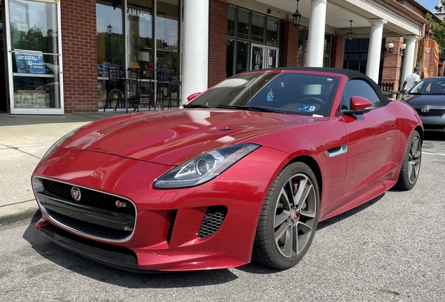 Jaguar F-TYPE S AWD Convertible