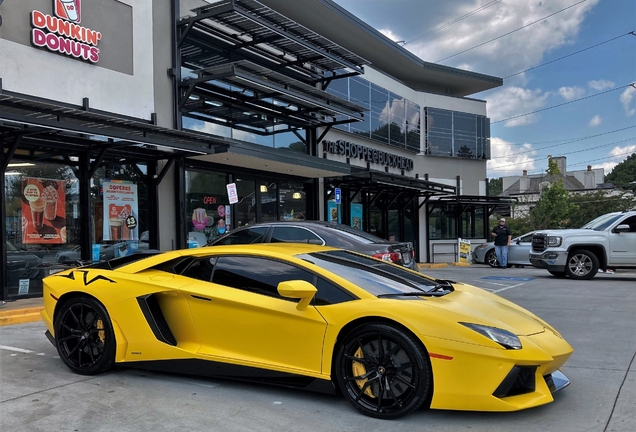 Lamborghini Aventador LP700-4