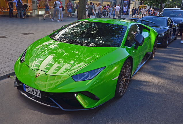 Lamborghini Huracán LP640-4 Performante