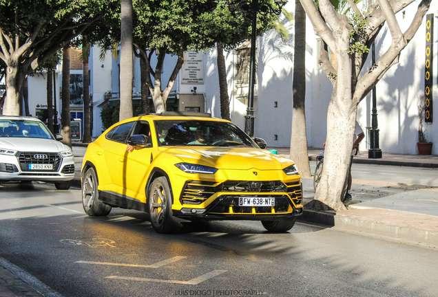 Lamborghini Urus