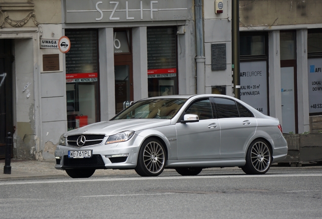 Mercedes-Benz C 63 AMG W204 2012