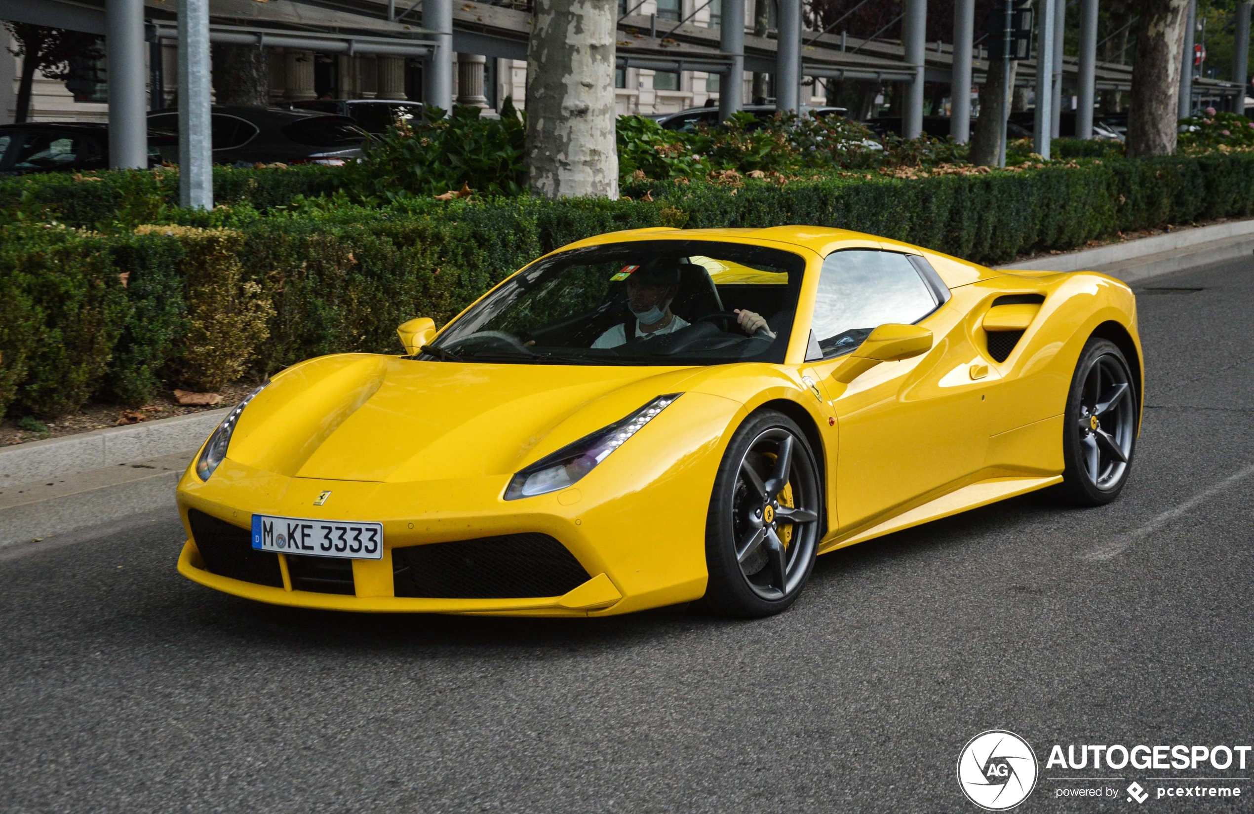 Ferrari 488 Spider