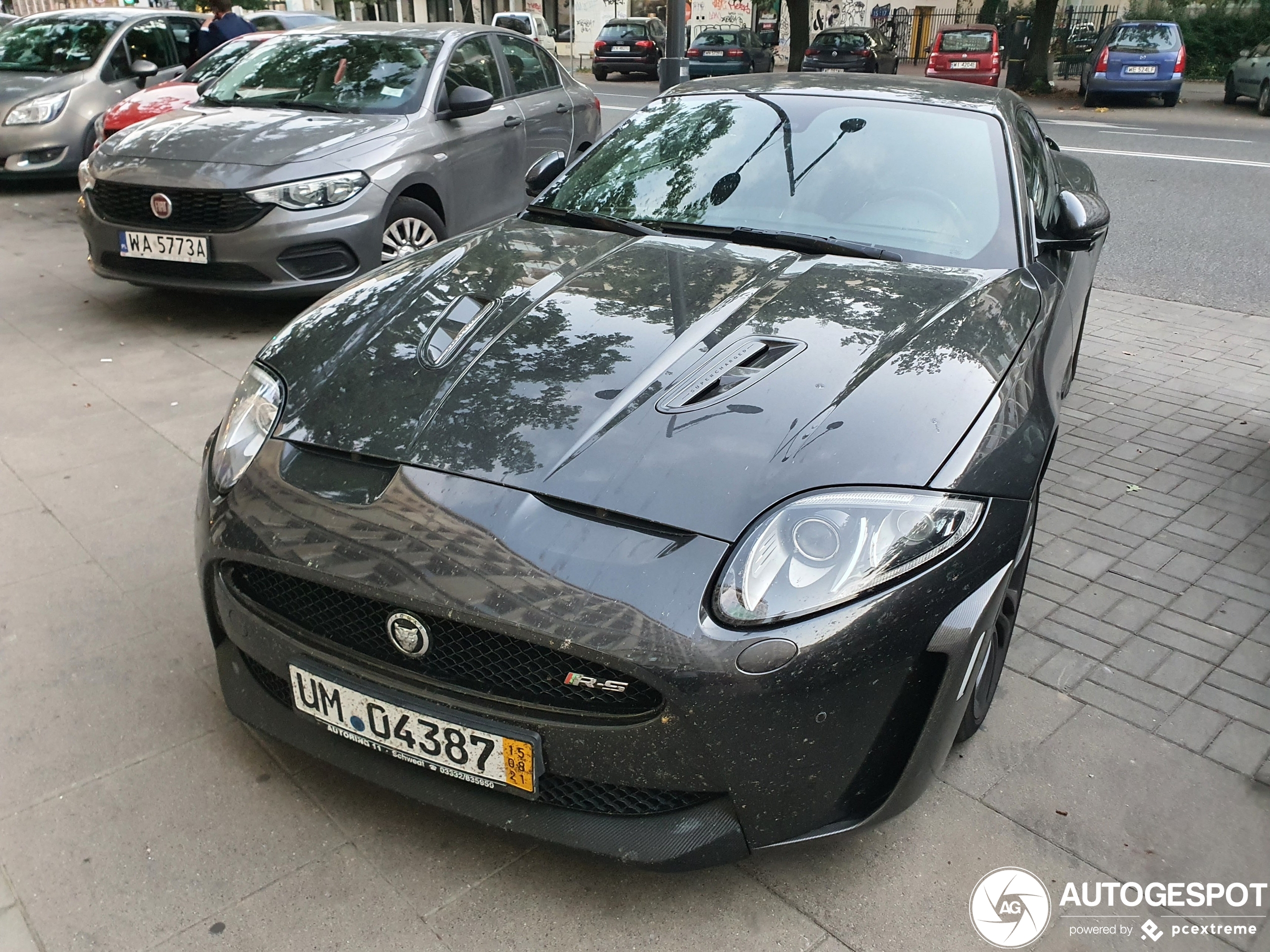 Jaguar XKR-S 2012