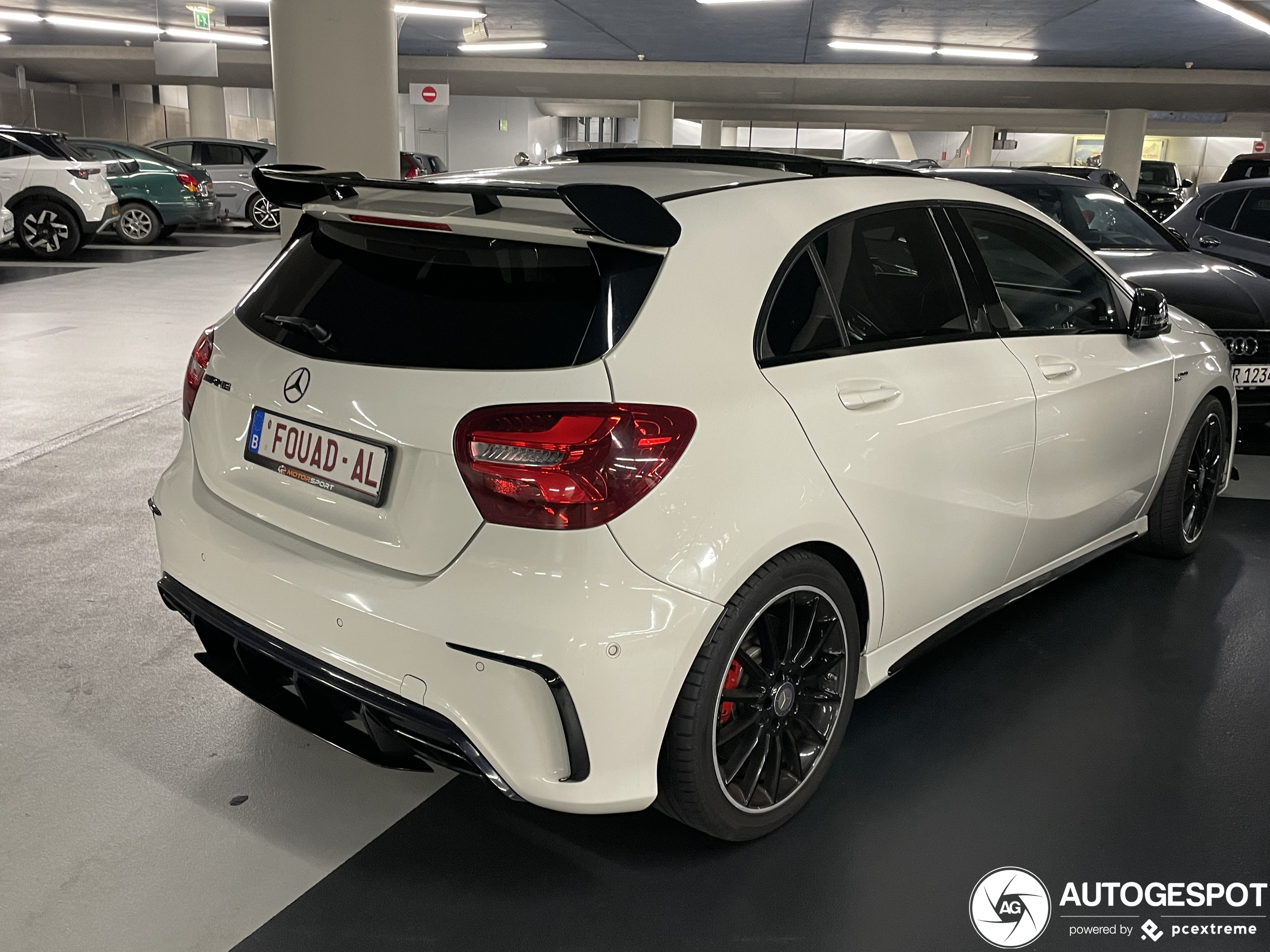 Mercedes-AMG A 45 W176 2015