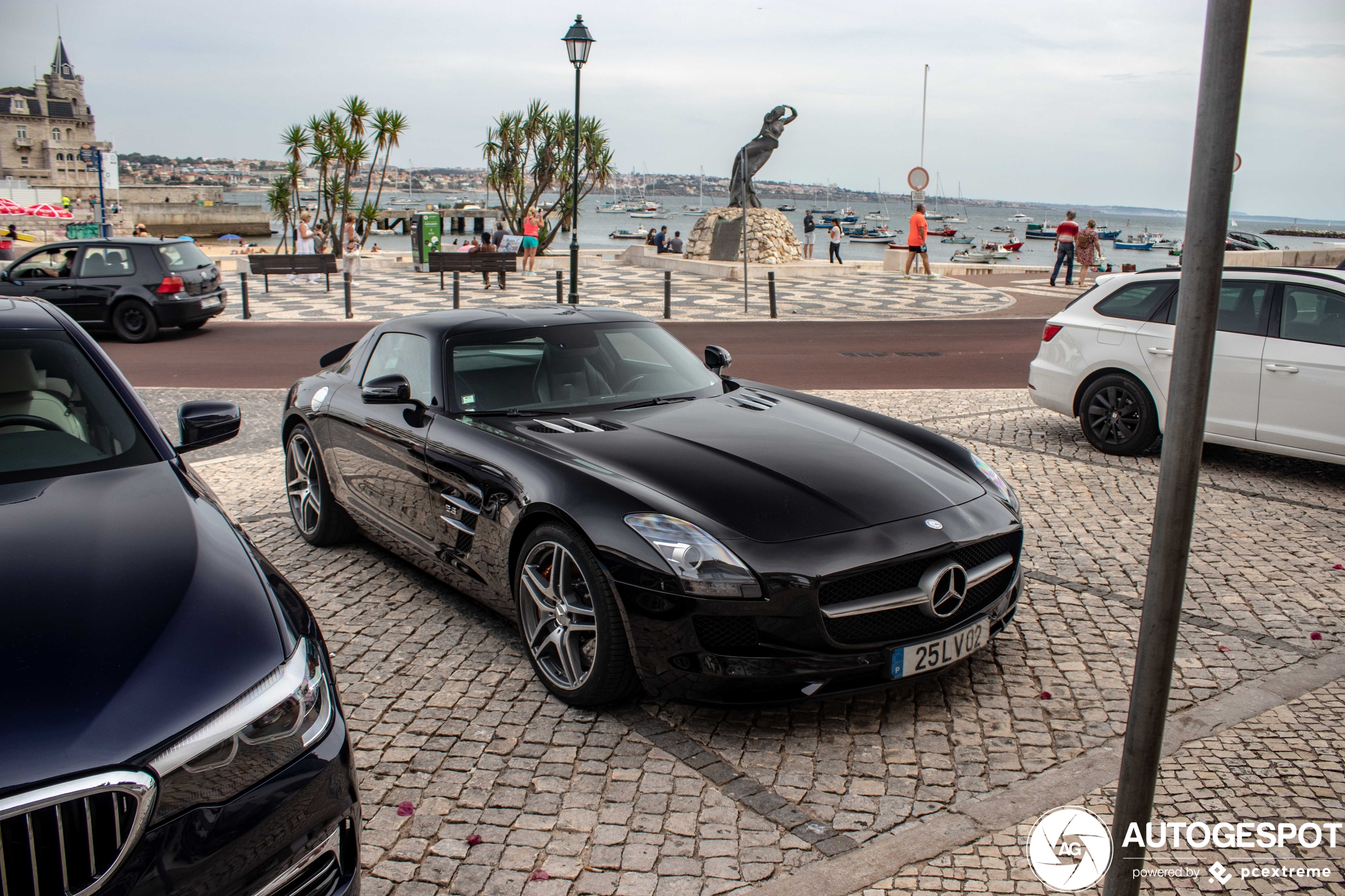 Mercedes-Benz SLS AMG