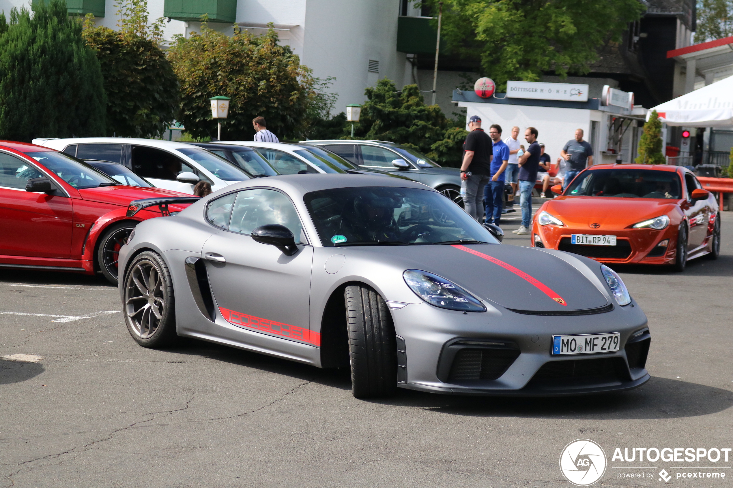 Porsche 718 Cayman GT4