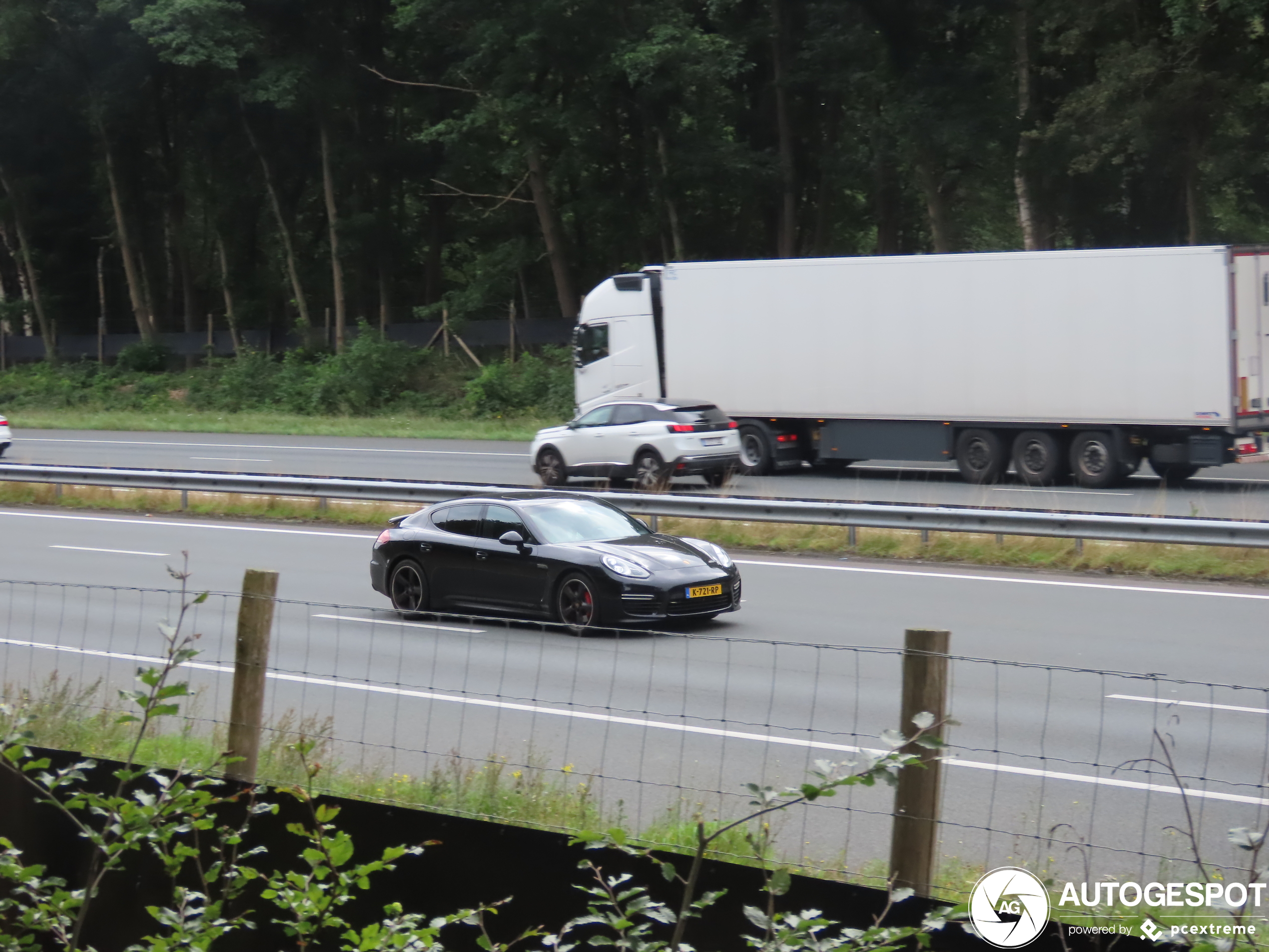 Porsche 970 Panamera GTS MkII