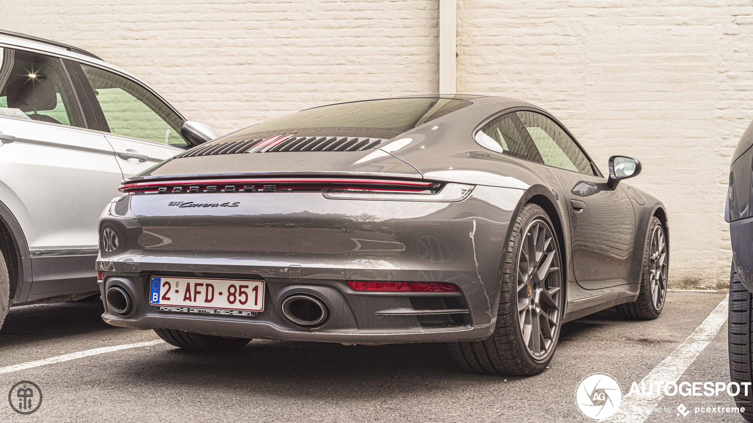 Porsche 992 Carrera 4S