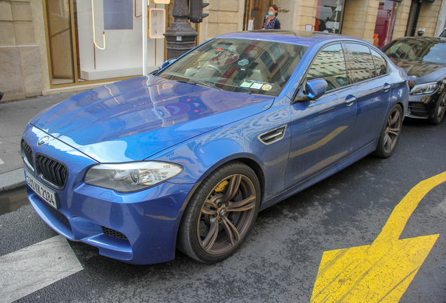 BMW M5 F10 2011