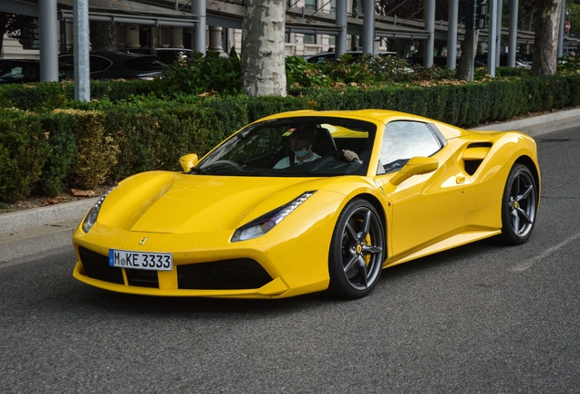 Ferrari 488 Spider