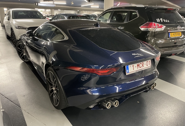 Jaguar F-TYPE P450 Coupé 2020