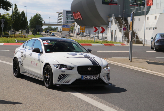 Jaguar XE SV Project 8